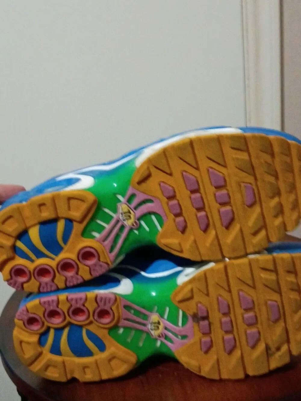 Nike Air Max Plus Shoes Youth Size 6.5Y Multicolor Running Sneakers CU4678-400